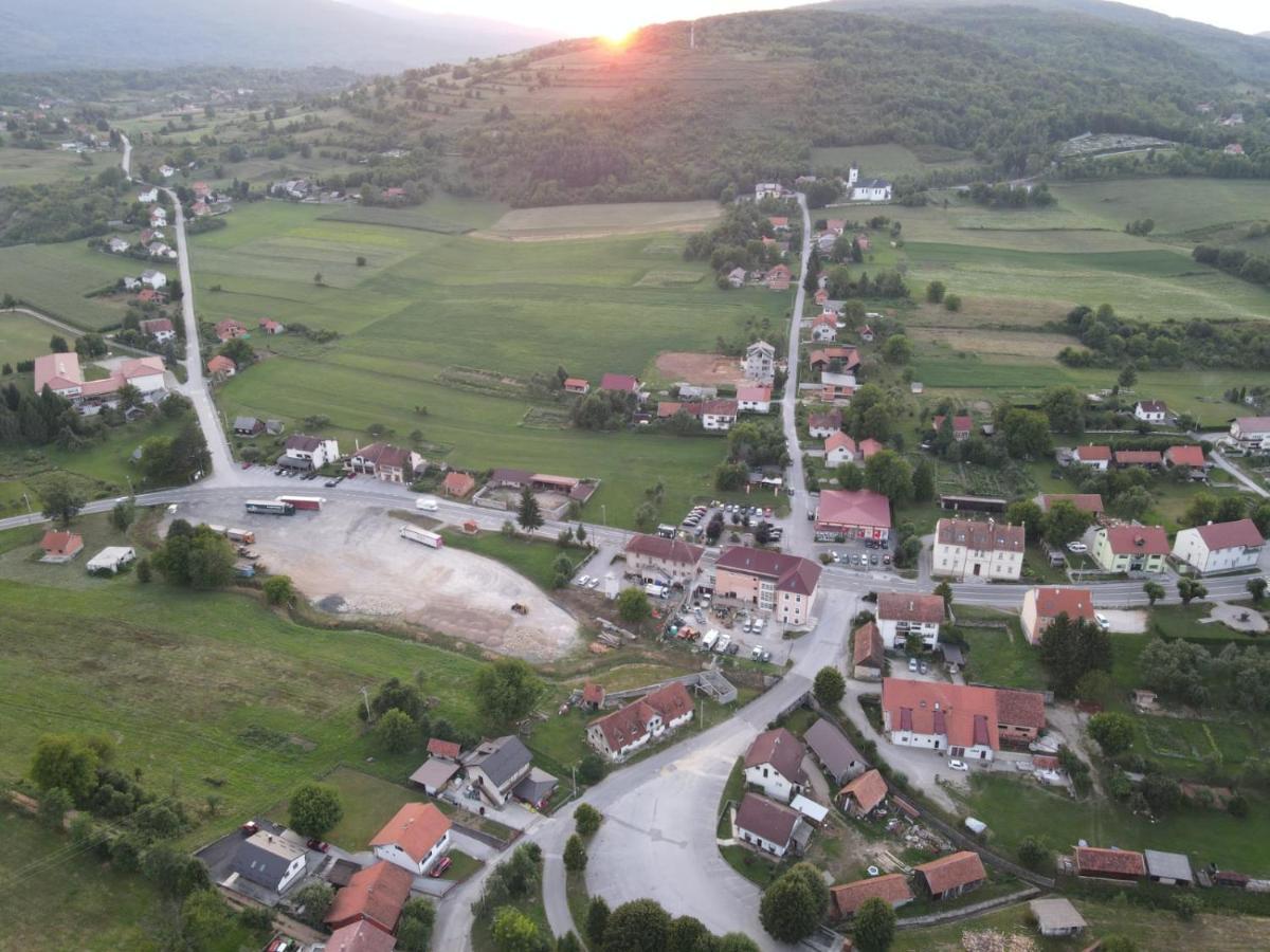 Apartman Katja Rakovica Kültér fotó