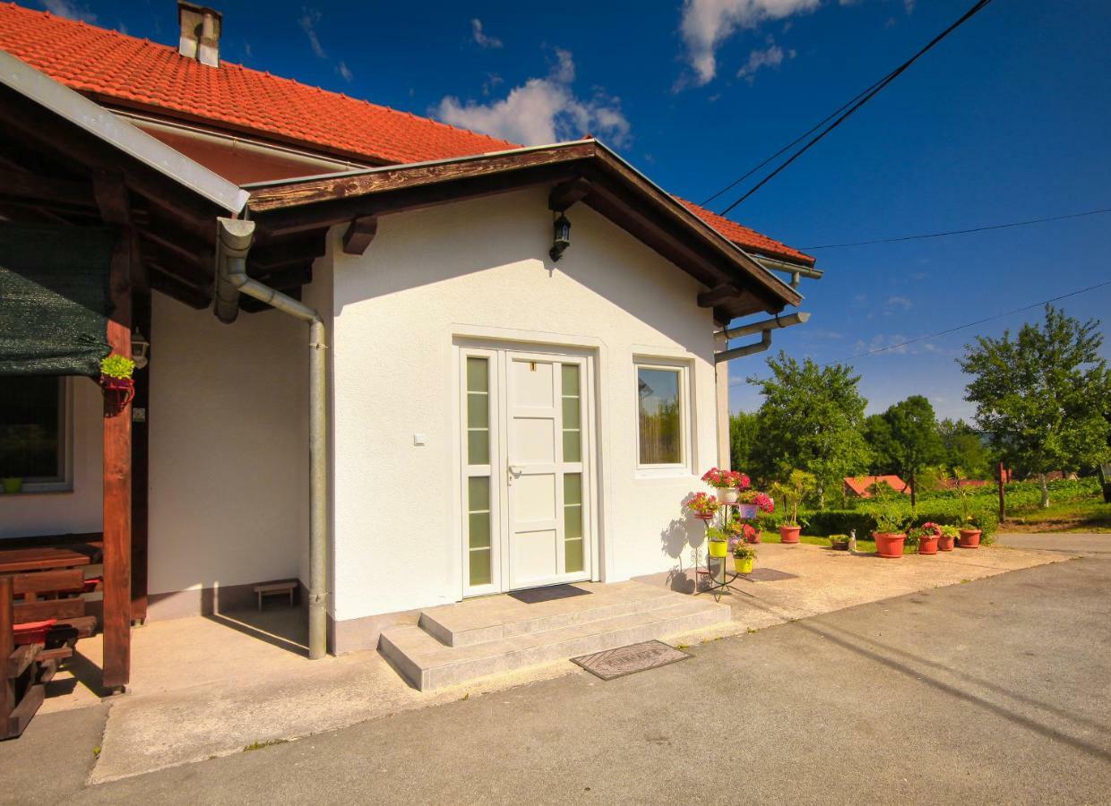 Apartman Katja Rakovica Kültér fotó